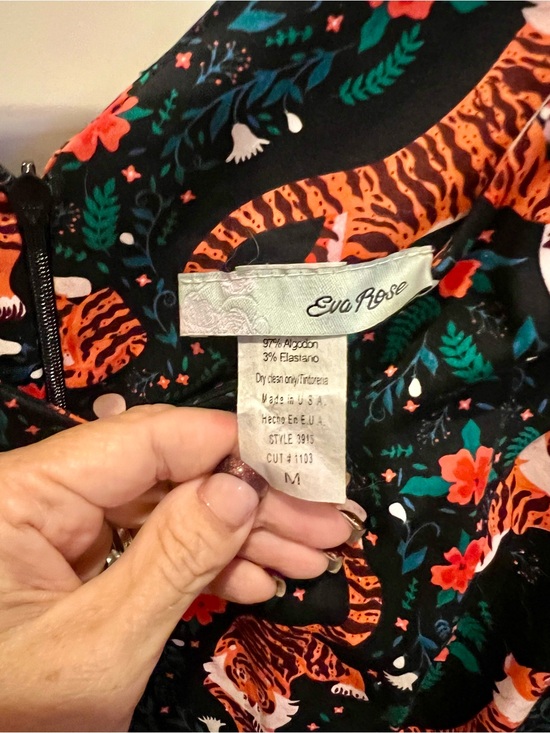 Eva Rose Dresses & Skirts - Eva Rose Women's Black Floral Tiger Print Dress - Medium